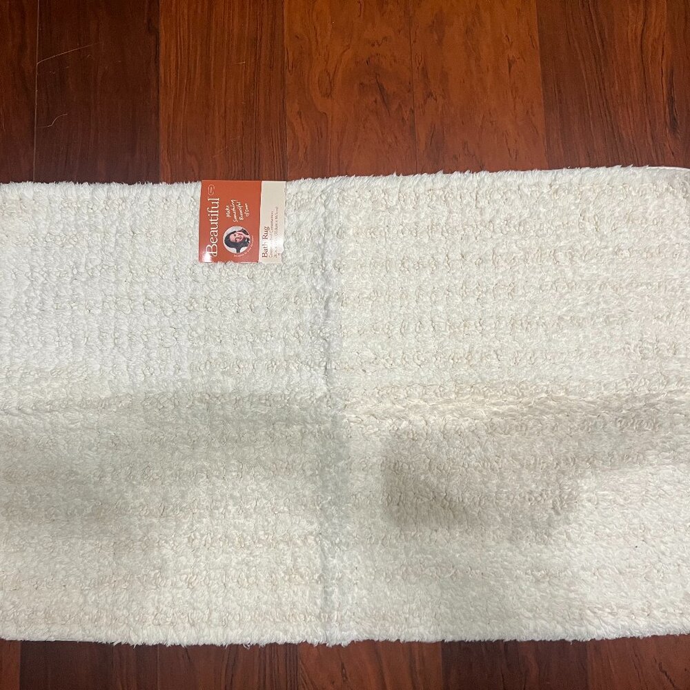 Beautiful Cotton Bath Rug by Drew Barrymore, Off White, 20x34" Brand New $12